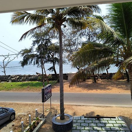 Enocean Homestay Cherai Beach Exterior photo