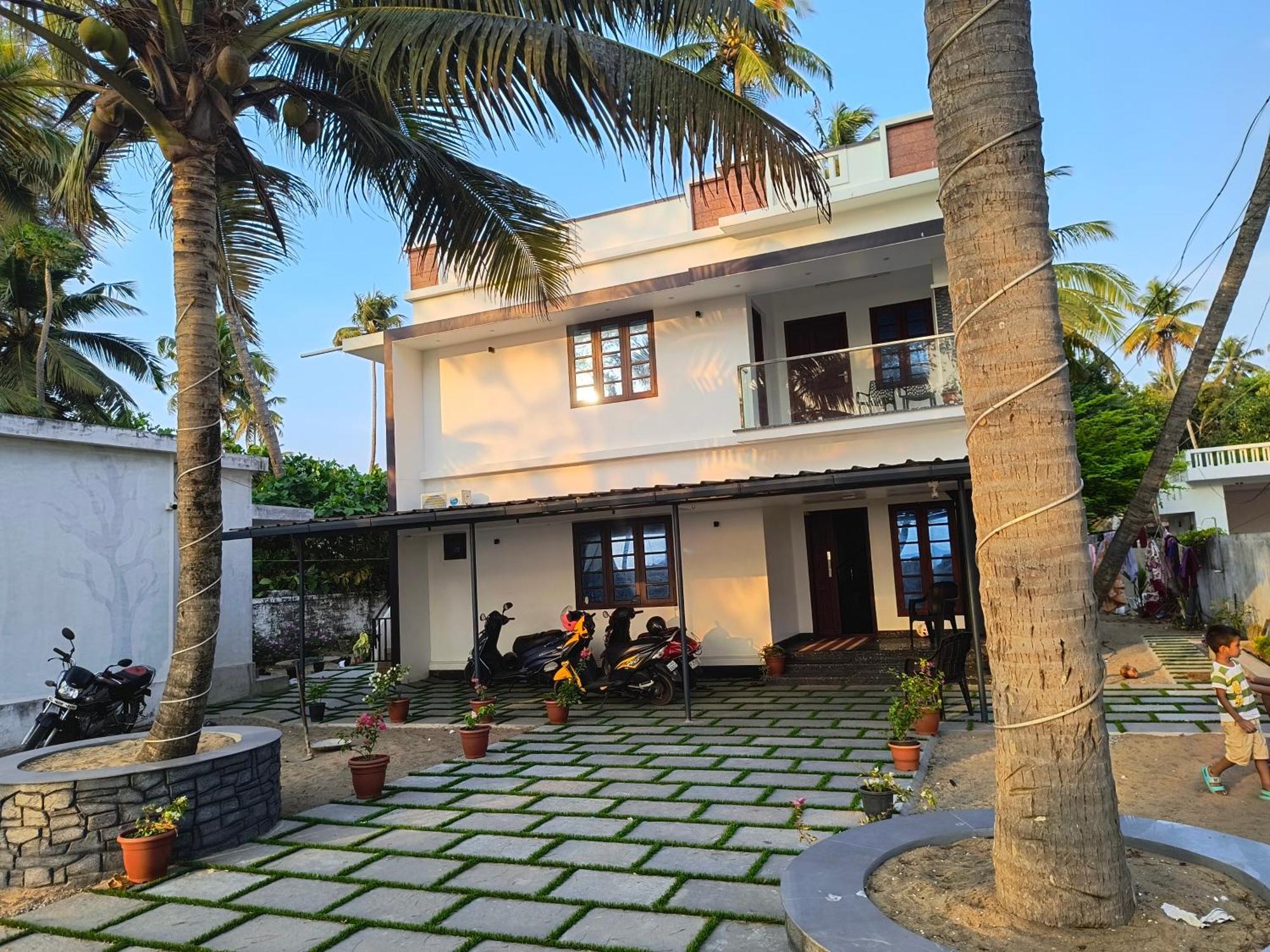 Enocean Homestay Cherai Beach Exterior photo